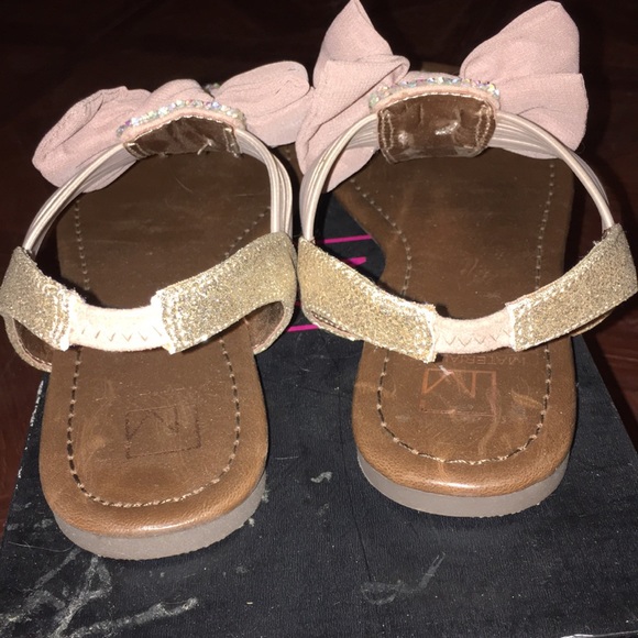 Sandals - Picture 6 of 7